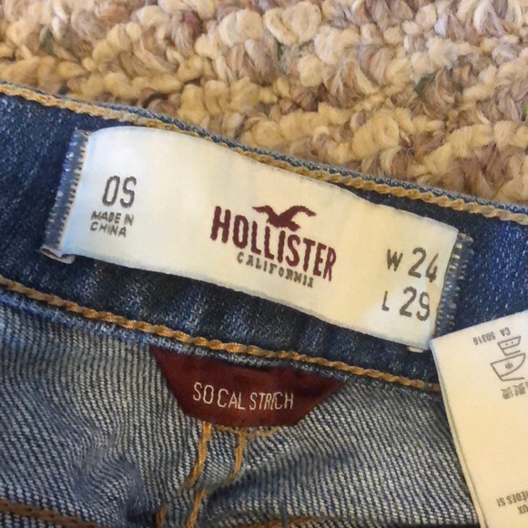 Hollister Jean shorts - Picture 3 of 4